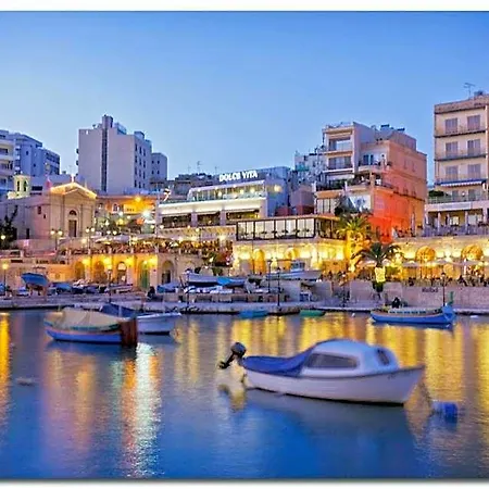 Hotel Creek Sliema
