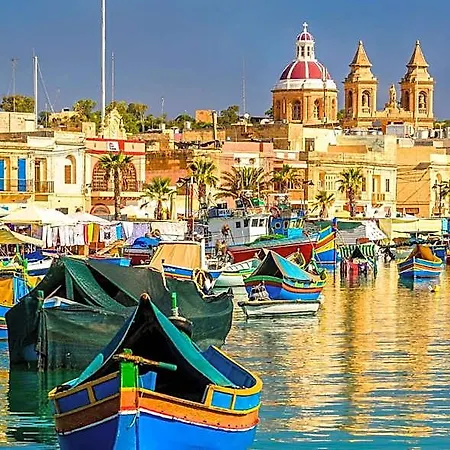 Creek * Sliema